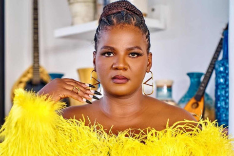 JUST IN: Sars and police raid Shauwn Mkhize’s home