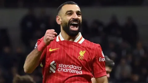 Slot's Liverpool confirm title pedigree as Salah shows value