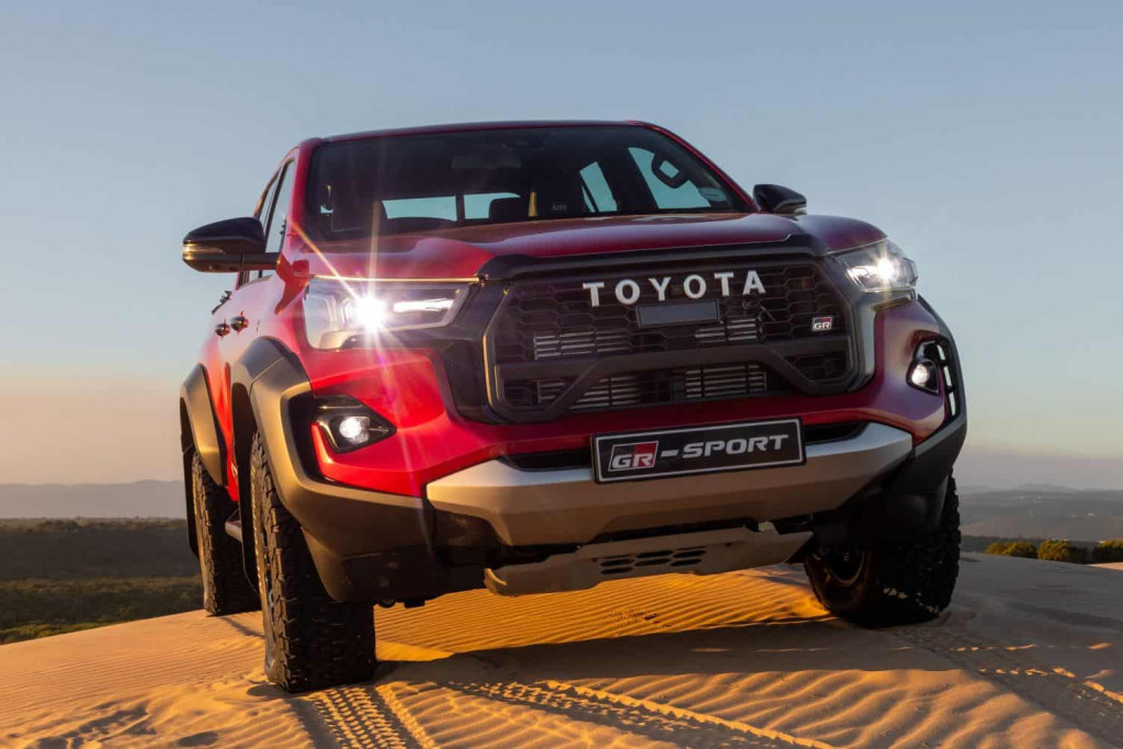 Toyota Hilux GR-S
