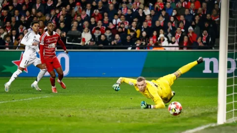 Real Madrid miss top eight and will face Man City or Celtic