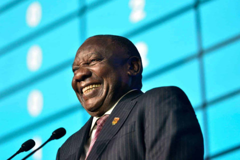 ‘He is also not clean’ – Ramaphosa under fire for ‘sheltering’ corruption-accused Cabinet members