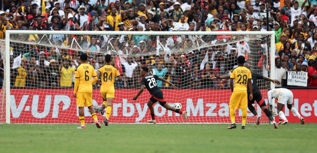 Riveiro praises ‘brave’ Maswanganyi as Nabi concedes defeat