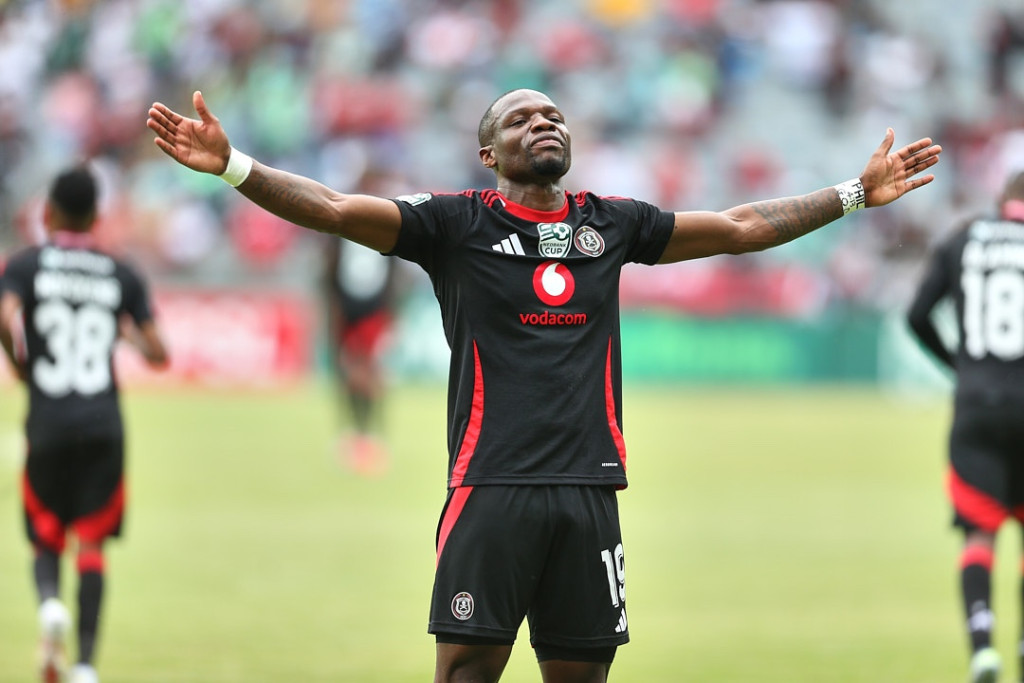 Pirates’ Mabasa focusing on the team with scoring record in sight