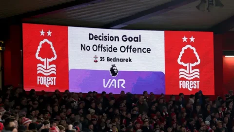 13 VAR mistakes in Premier League so far this season